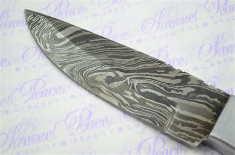 Full Scale Tang Damascus Steel Bowie Buffalo Scales 5″ Blade The