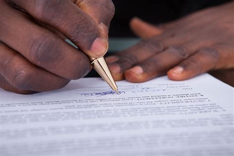 Signing A Contract Consumer And Business