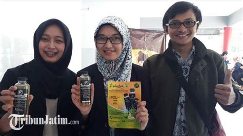 Sehingga, ketika dipakai untuk membuat infused water, vitamin akan keluar dan larut di dalam air yang anda minum. Segarnya Infused Water Daun Beluntas dan Jeruk Nipis Buatan Mahasiswa UM, Bisa Kurangi Bau Mulut ...