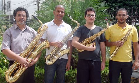 Colorir.com desenhos música um saxofone. Baixar Musica Saxofone / Sax Gospel Renova Me Download ...
