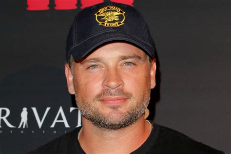 Lucifer Season 3 Casts Tom Welling Todays News Our Take Tv Guide
