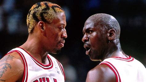 Dennis Rodman Arrives In Episodes 3 And 4 Of Michael Jordan Documentary The Last Dance Abc News