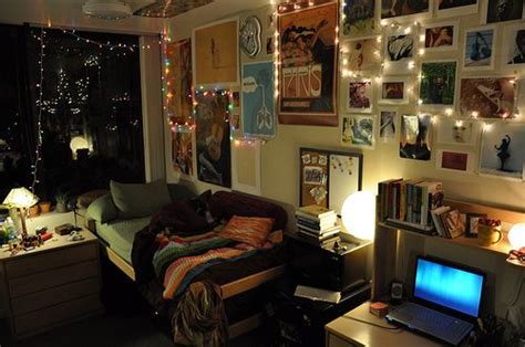 15 Cool College Dorm Room Ideas For Guys To Get Inspiration 2021