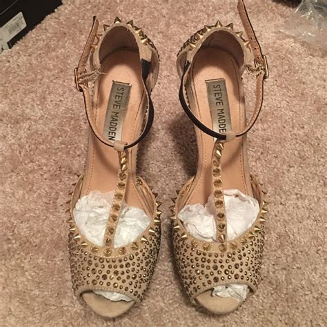 The benefits under this returns policy are in addition to other rights and remedies you may have as a consumer under the consumer protection act (cpa) as well as any other applicable acts. Steve Madden Gold Strappy Studded Crystal Heels | Crystal heels, Heels, Strappy