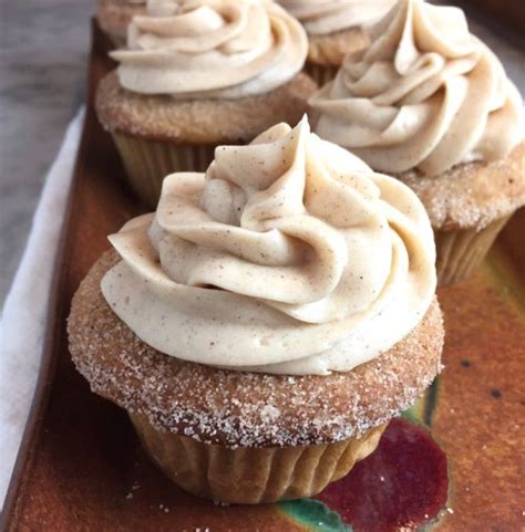 Churro Cupcakes With Cinnamon Cream Cheese Frosting