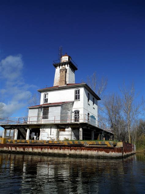 WC-LIGHTHOUSES: SAGINAW RIVER REAR RANGE LIGHTHOUSE-ESSEXVILLE, MICHIGAN