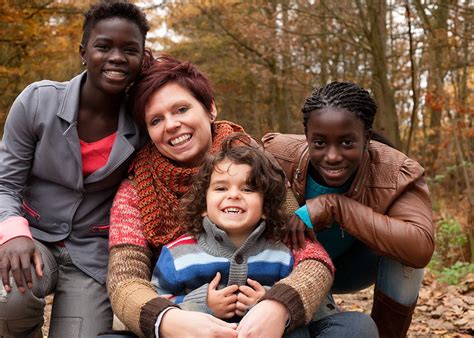 Become A Foster Parent Foster Care Program Crittenton Services For