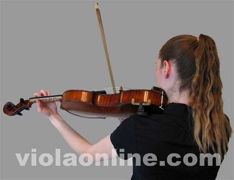 This video is even good for more advanced players that need to better their technique. Viola Online - How to Hold the Viola