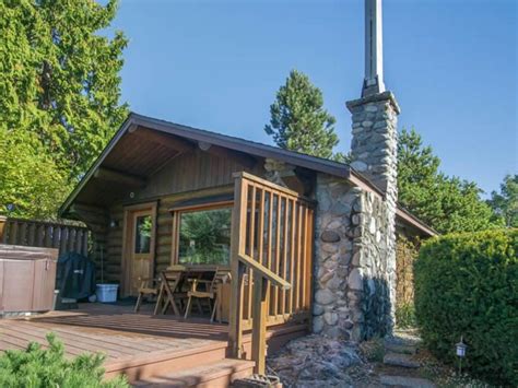 Check spelling or type a new query. Cabin 5 | Crystal Cove Beach Resort