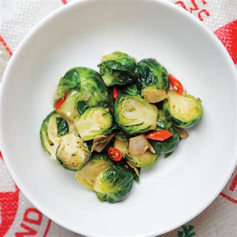 Stir Fried Brussels Sprouts With Garlic And Chile Recipe