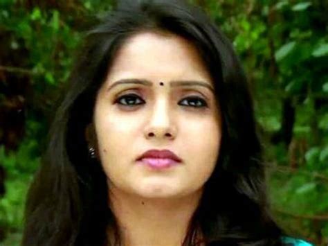 Srithika New Readers Beauty Actresses