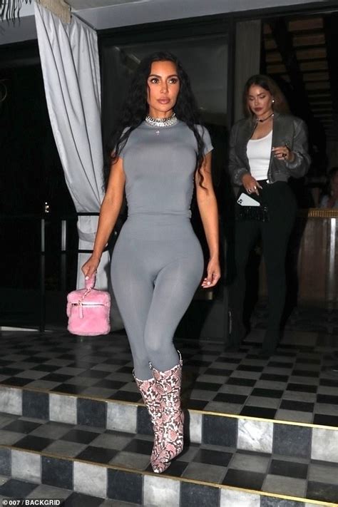 Exclusive Kim Kardashian Displays Sculpted Physique In 116 Skims