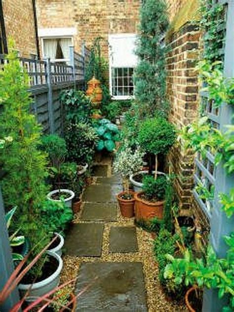 40 Beautiful Garden Container Best Ideas Gardening Yarddecorations