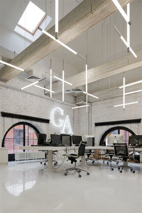 Feel Inspired By These Contemporary Office Lighting Find More