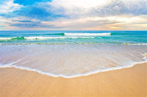 Tropical Ocean Beach Sunrise Or Sunset Stock Image Image Of Horizon