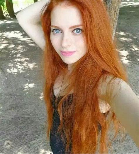 Pin By S B On Beautiful Beautiful Red Hair Girls With Red Hair Long