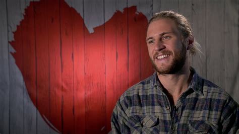 Ash From Home And Away Reacts To First Dates Ireland RtÉ Player Youtube