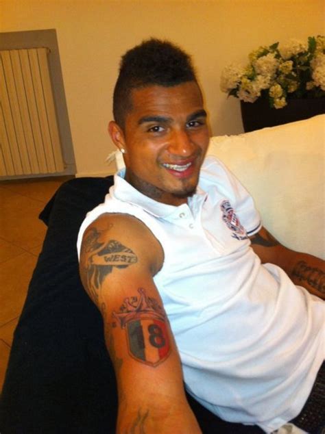 He also has the name of his wife and. Sk-Ink Lovers!!!: Prince Boateng TATTOO