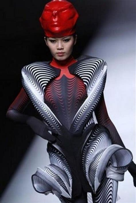 Future Futuristic Avant Garde Futuristic Fashion Future Girl