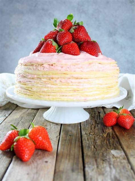 Crepes are my birthday breakfast of choice…even better as a cake! 70+ Creative Birthday Cake Alternatives | Hello Little Home