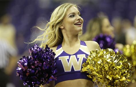 Cheerleader Dos And Donts List Sparks Outrage At University Of