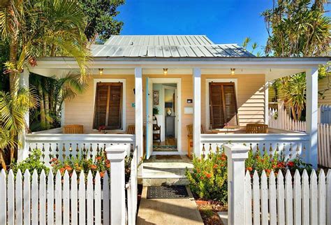 Bungalows And Cottages On Instagram “lotta Love For The Florida Style