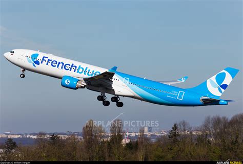 F Hpuj French Blue Airbus A330 300 At Paris Orly Photo Id 868961