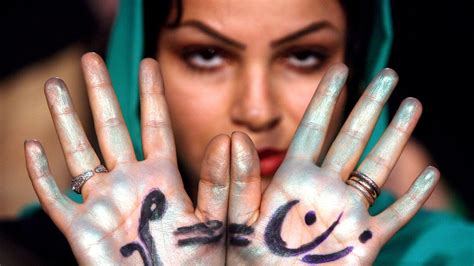 بازخوانی اهداف جنبش زنان ایران