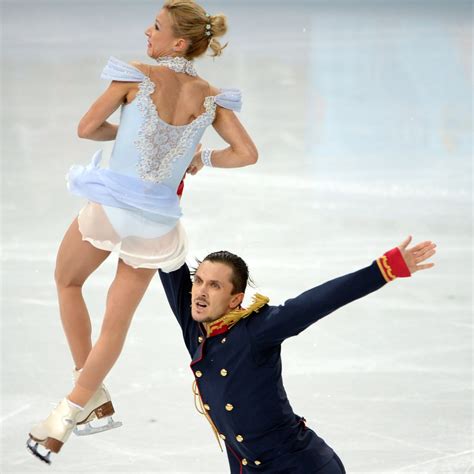 Russian Figure Skating Pair World Record | POPSUGAR Celebrity