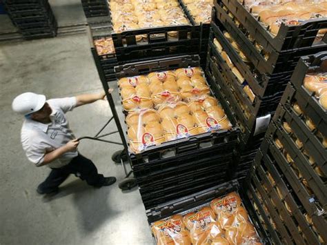 Flowers foods, headquartered in thomasville, georgia, is a producer and marketer of packed bakery food. Flowers Food making sure shelves stocked with bread