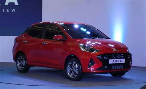 Hyundai aims at strengthening its presence in the category with the launch of the new car. Hyundai Aura unveiled; Launch, price, features. - Mix India