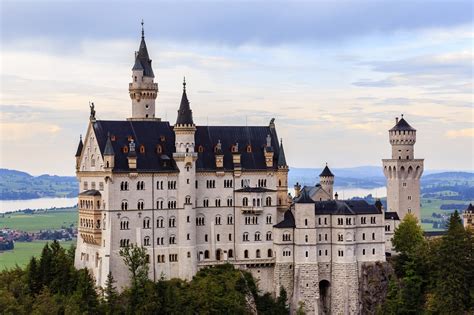 12 Stunning Castles To See In Europe Condé Nast Traveller India