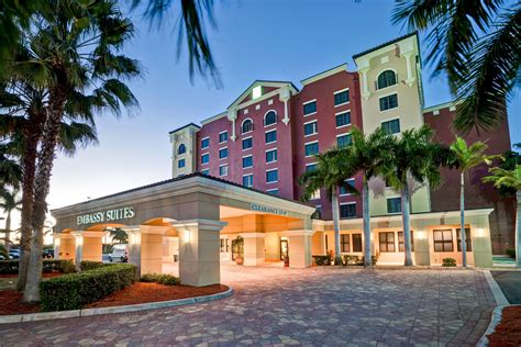 Embassy Suites By Hilton Fort Myers Estero 10450 Corkscrew Commons