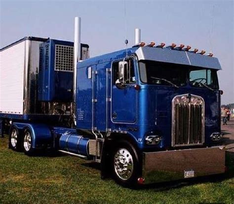 Pin By Bill Norris On Semi Trucks With Images Semi Trucks Vehicles