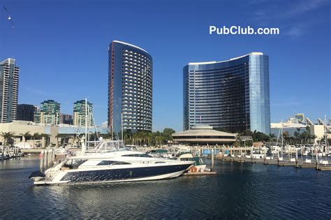 Marriott Marquis Marina Hotel The Place To Stay And Play While In San Diego