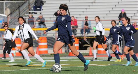 Susan Wagner Notches 2 1 Girls Soccer Victory Over Tottenville To Tie For First Place