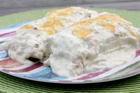 I removed the foil and sprinkled the top with more cheese and put them back in the oven without the foil until the cheese melted and bubbled. Skinny Sour Cream Enchiladas | Normal Cooking