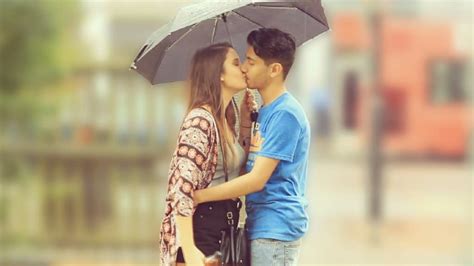 10 Things You Should Know About Kissing