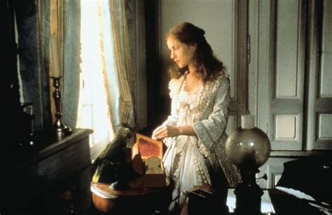 La Dame aux camélias with Isabelle Huppert as Alphonsine Камелия