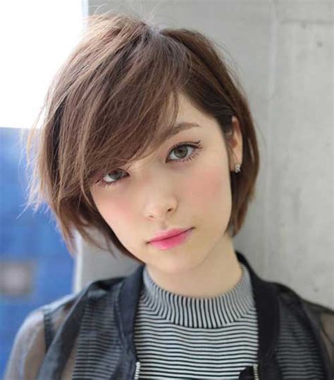 Short brown hair with blonde highlights can entirely transform ones look if it is done properly. Must-See Brown Short Hairstyles for Women | Short ...