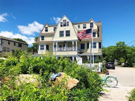 9 Best Places to Stay in Kennebunkport, Maine - Trips To Discover