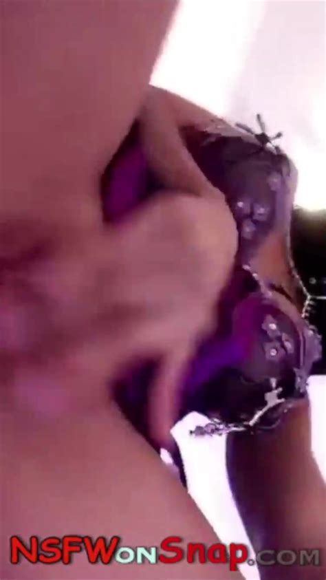 Maddy Belle Dildo Riding Mirror View Snapchat Premium Porn Videos