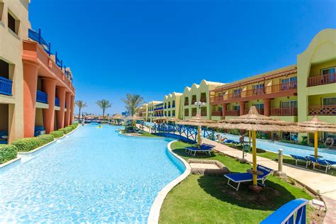 Hotel Titanic Beach Spa in Rode Zee, Egypte | Zonvakantie Sunweb