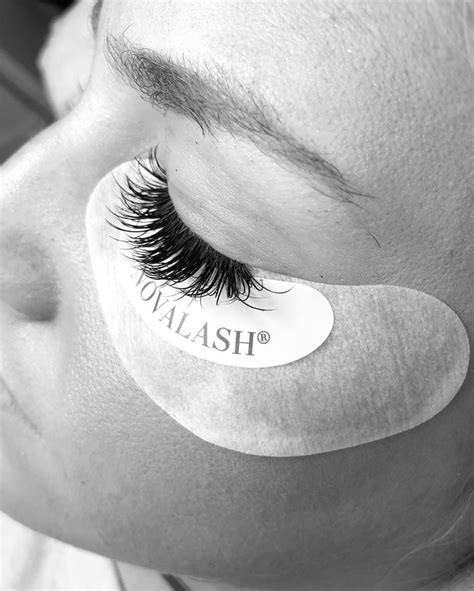 💜the lash room💜 on instagram “🖤🤗” lashes lash extensions lash room
