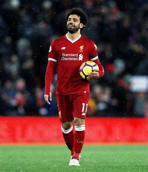 He started his career with el mokawloon in the egyptian. Mohamed Salah Age, Affairs, Height, Net Worth, Bio and ...