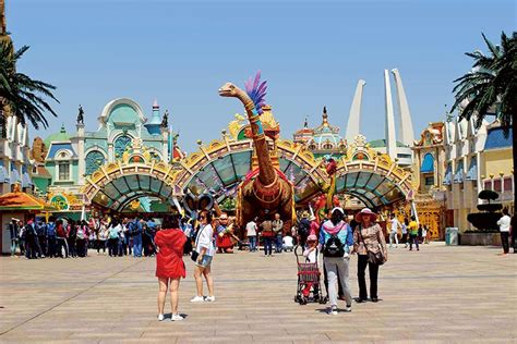 A Voyage Through Chinas Theme Parks Youlin Magazine