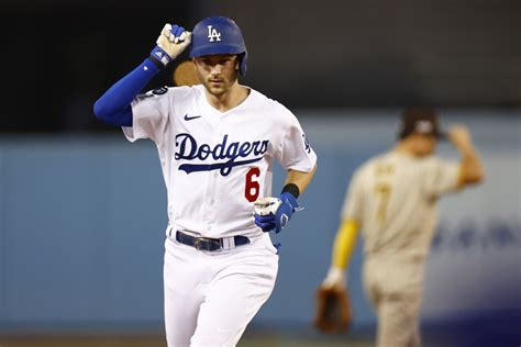 Trea Turner Reminds Dodgers To Back Up Brink S Truck In First Nlds At Bat