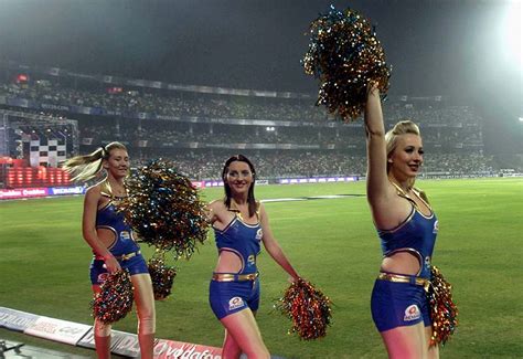 Ipl Chucks Cheerleader For Blogging But Not The Players For Flirting This Sounds Like A Case