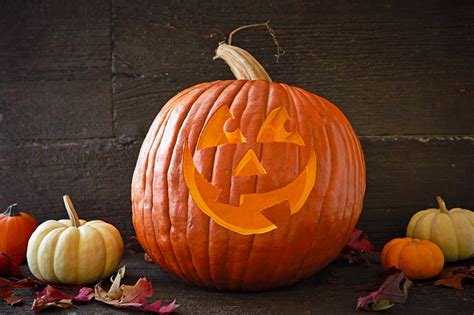 21 halloween pumpkin faces to stencil for fun jack o lanterns halloween pumpkin stencils