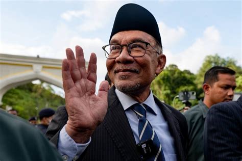 Anwar Ibrahim Named As New Malaysian Pm Ibtimes India